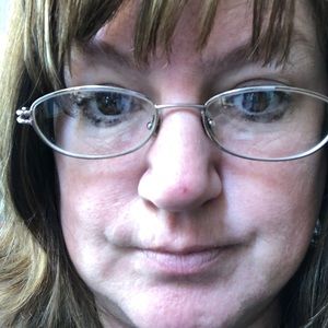 Meet your Posher, Vikki